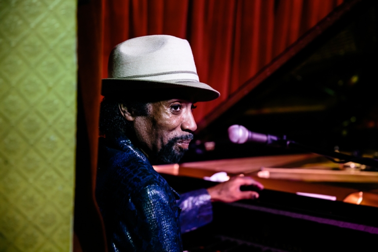 New York by Ozlem Yavuz